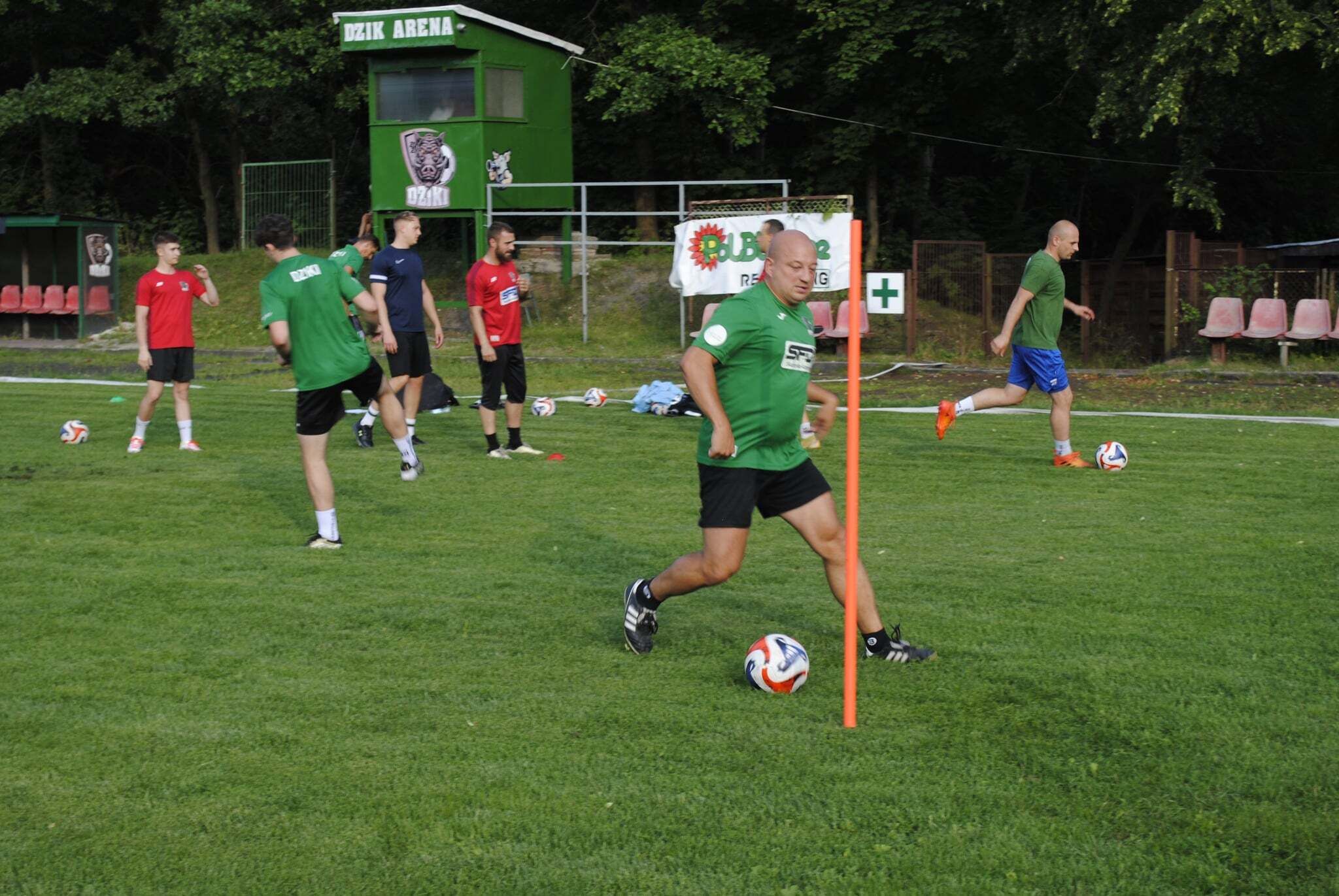 d576866d 1bd9 4c5d b75c bdf8e361383d