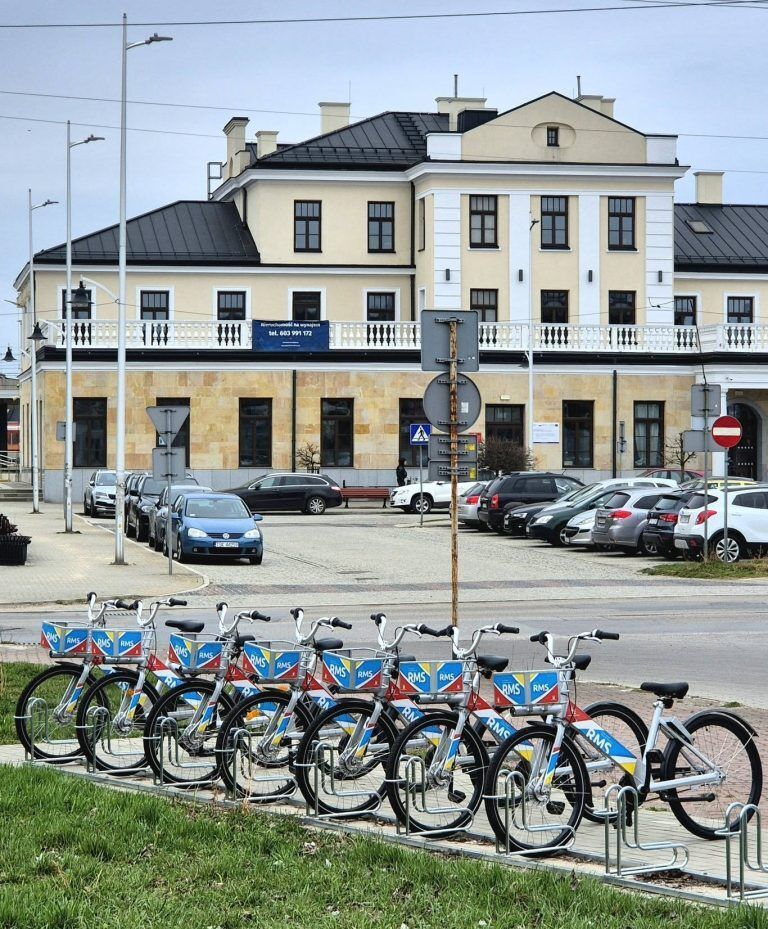 658157948 1747978382849314 4125634027338651248 n 768x929