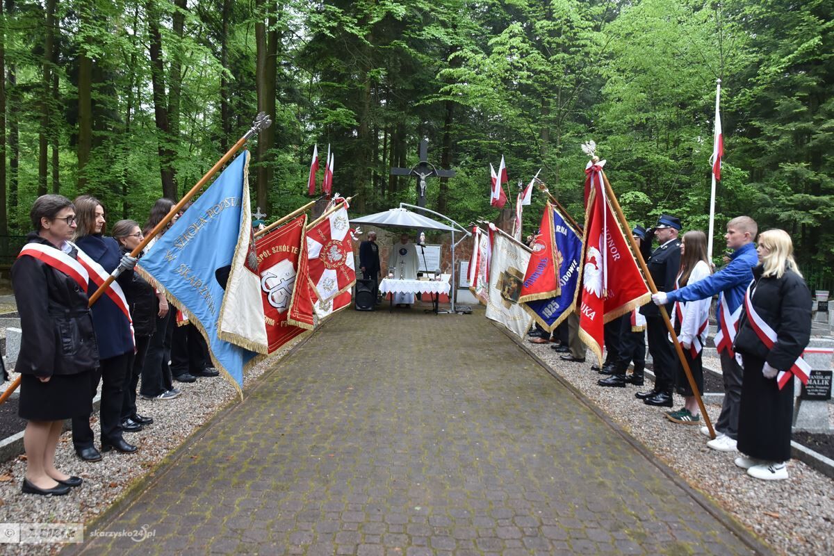 83. rocznica powstania wojennego cmentarza partyzanckiego Żołnierzy Armii Krajowej na Skarbowej Górze
