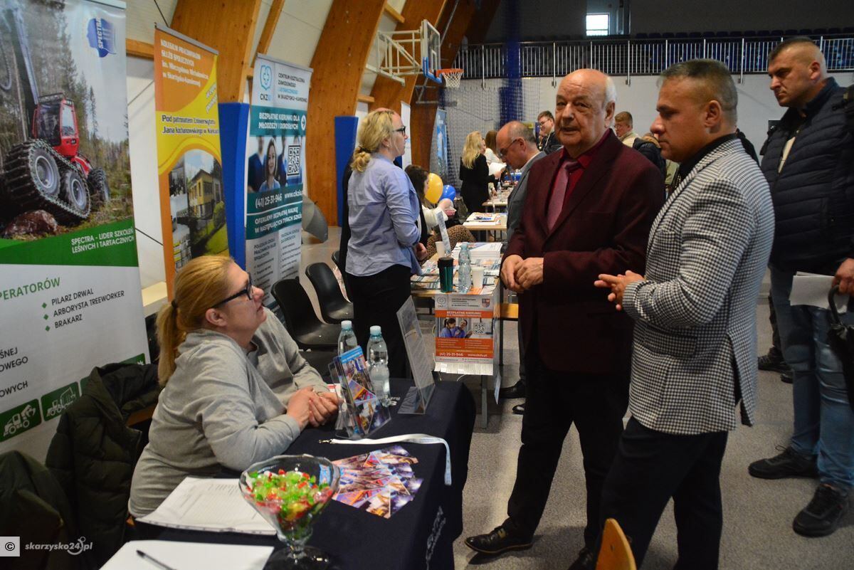 Powiatowe Targi Pracy w Skarżysku-Kamiennej 
