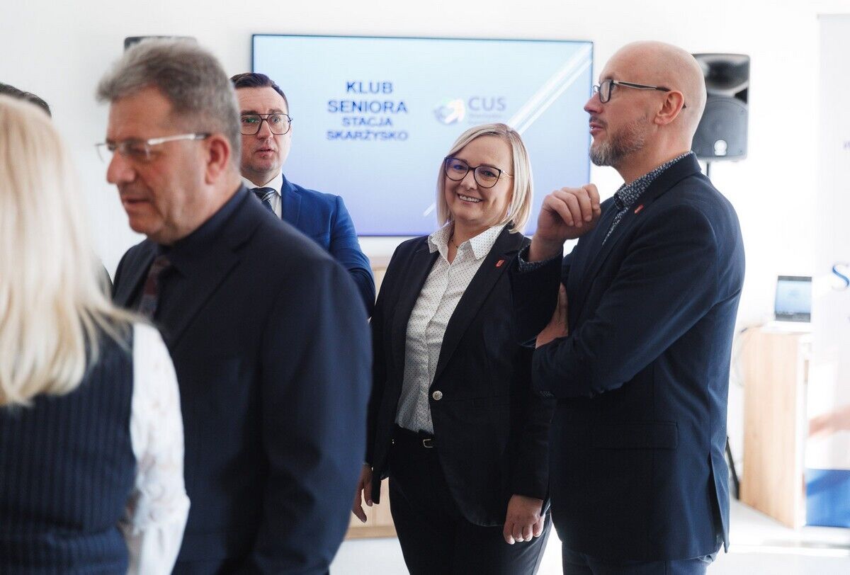 otwarcieklubuseniora00015