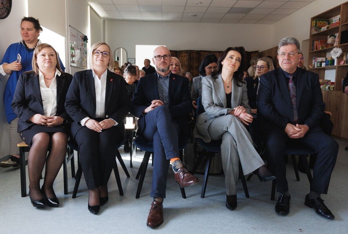 otwarcieklubuseniora00017