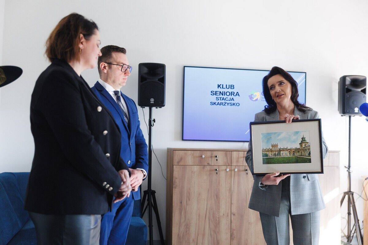 otwarcieklubuseniora00023