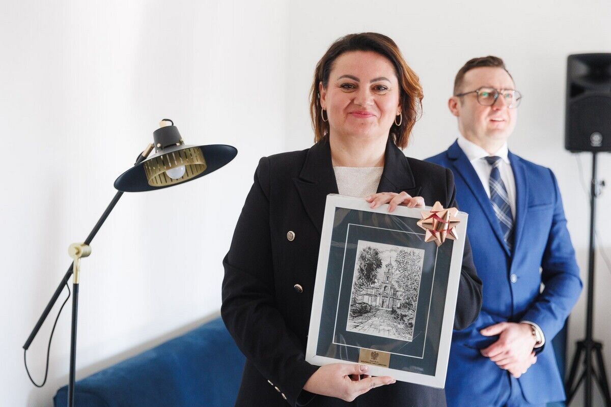 otwarcieklubuseniora00027