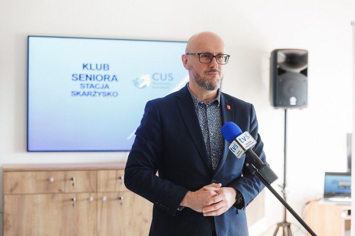 otwarcieklubuseniora00028