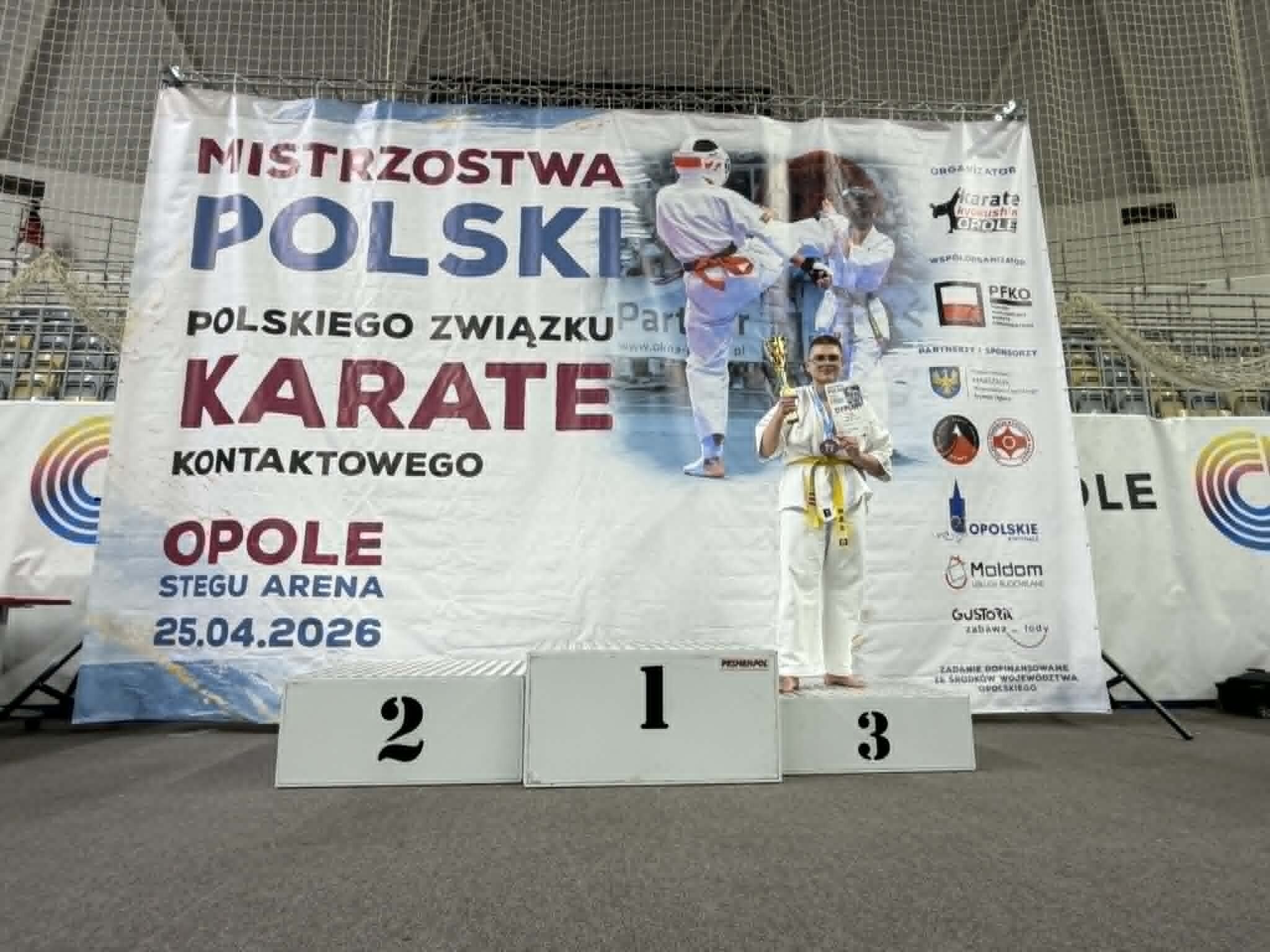 b1708026 b6e9 4afd a35d 46d9e41a72b6